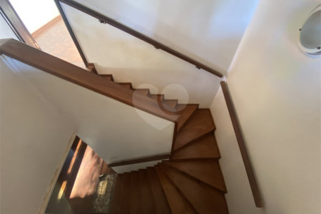 Casa à venda com 3 quartos, sendo 1 suíte, em Parque Residencial Monte Carlo, Ponta Porã, MS