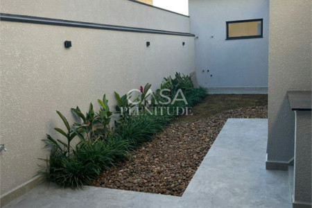 Casa à venda com 2 quartos, sendo 1 suíte,  em Jardim Residencial Villagio Wanel, Sorocaba, SP
