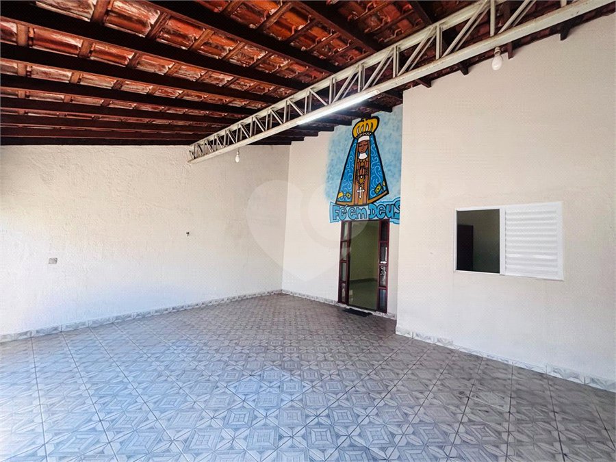 Casa para alugar com 3 quartos, sendo 1 suíte,  em Wanel Ville, Sorocaba, SP
