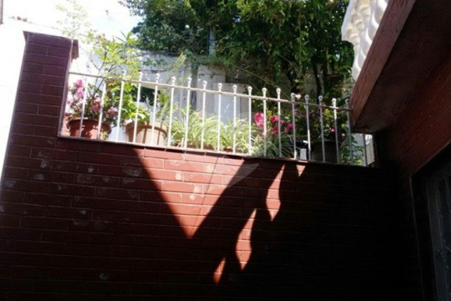 Sobrado à venda com 2 quartos em Tremembé, São Paulo, SP