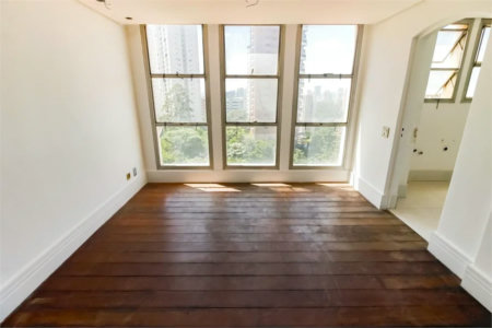 Apartamento à venda com 3 quartos, sendo 2 suítes, em Vila Andrade, São Paulo, SP