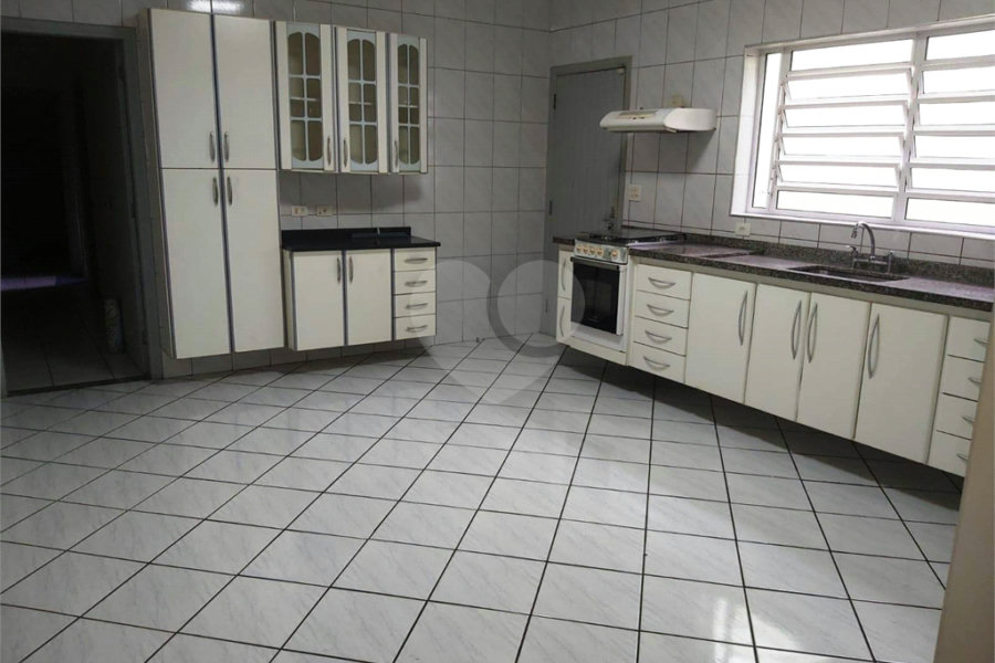 Sobrado à venda com 3 quartos em Vila Maria, São Paulo, SP