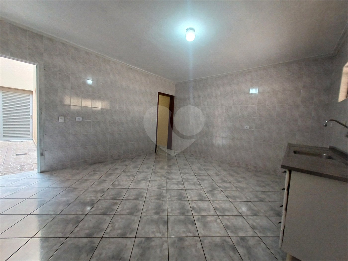 Sobrado à venda com 2 quartos em Jardim Guaíba, Sorocaba, SP