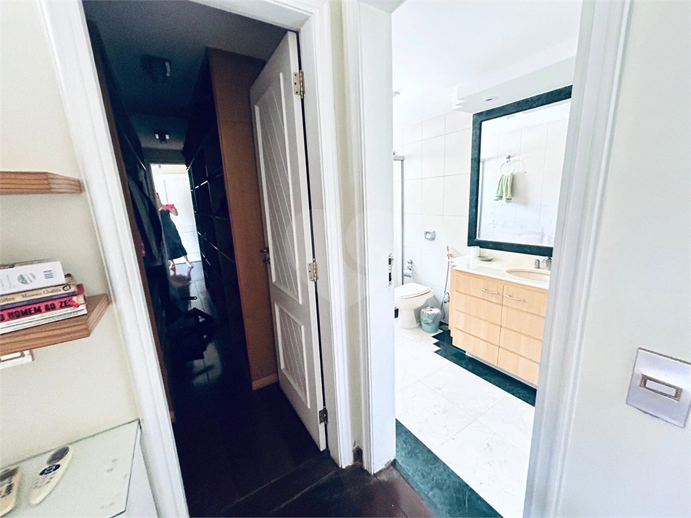 Casa à venda com 8 quartos, sendo 7 suítes, em Barra da Tijuca, Rio de Janeiro, RJ