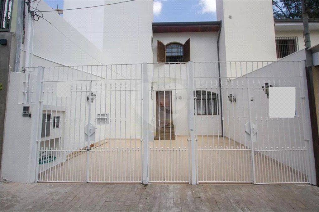 Sobrado à venda com 3 quartos em Chácara Santo Antônio (zona Sul), São Paulo, SP