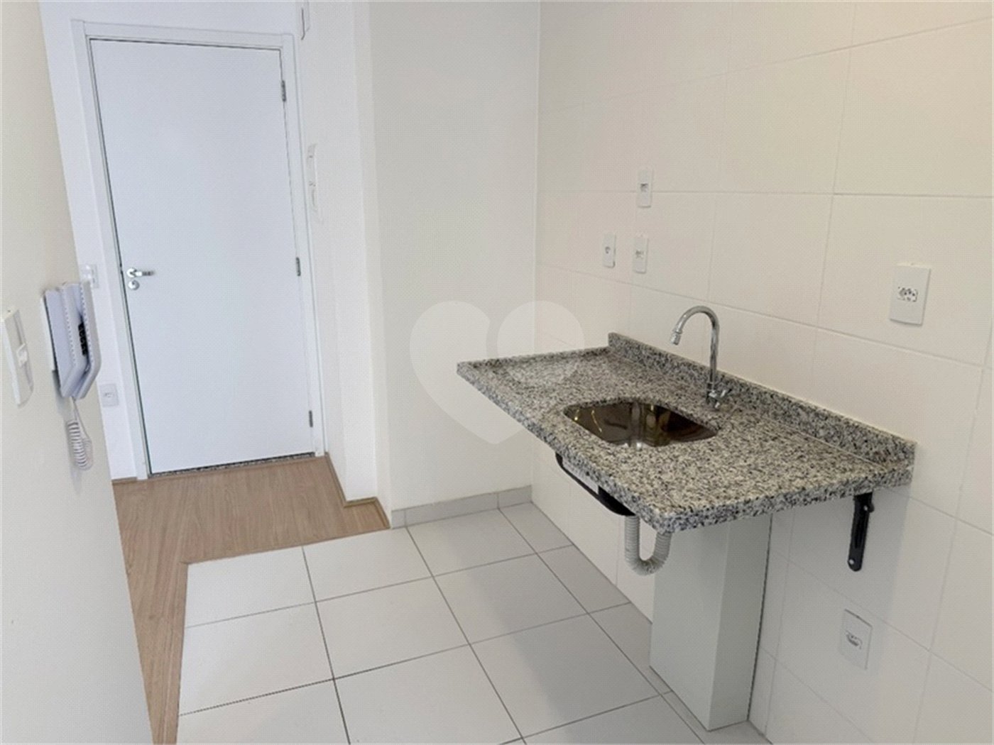 Apartamento à venda com 2 quartos, sendo 1 suíte, em Vila Guilherme, São Paulo, SP