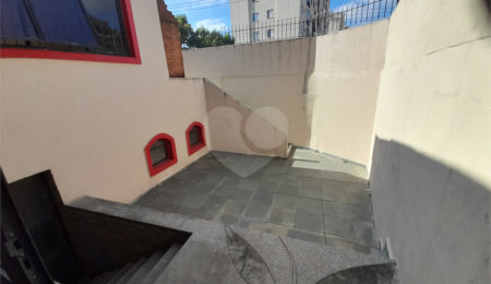 Sobrado à venda com 3 quartos, sendo 2 suítes, em Vila Gustavo, São Paulo, SP