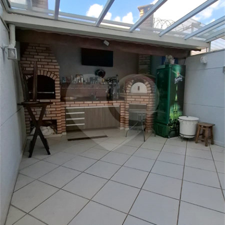 Sobrado à venda com 3 suítes em Vila Constança, São Paulo, SP