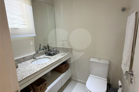 Triplex à venda com 4 suítes em Santa Teresinha, São Paulo, SP