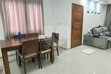Sobrado à venda com 3 quartos, sendo 1 suíte, em Vila Butantã, São Paulo, SP