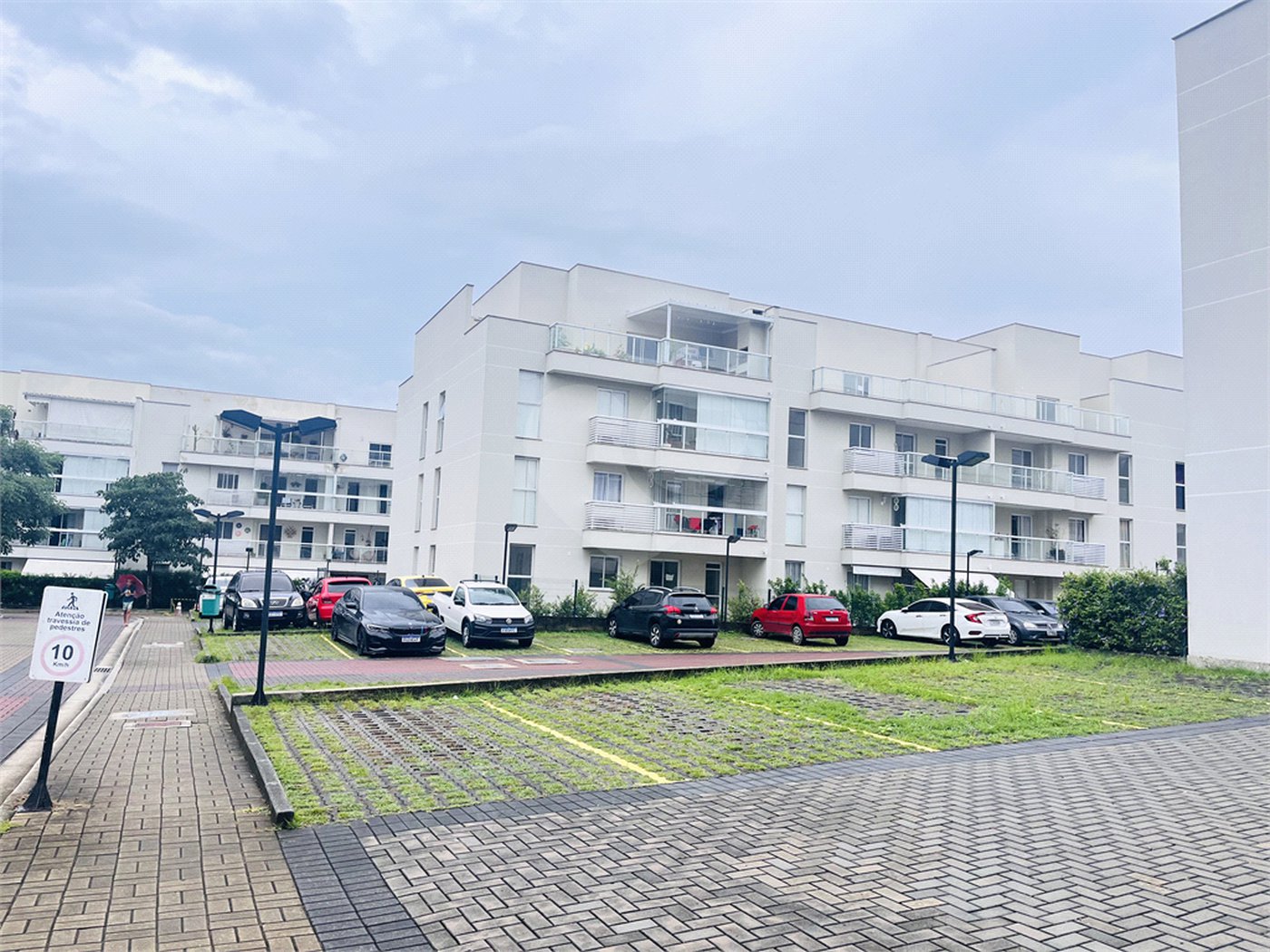 Apartamento à venda com 3 quartos, sendo 1 suíte, em Campo Grande, Rio de Janeiro, RJ
