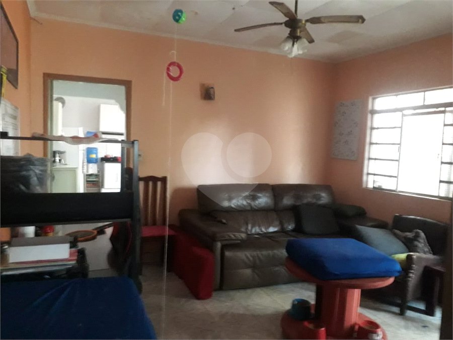 Casa à venda com 3 quartos em Jardim Peri Peri, São Paulo, SP