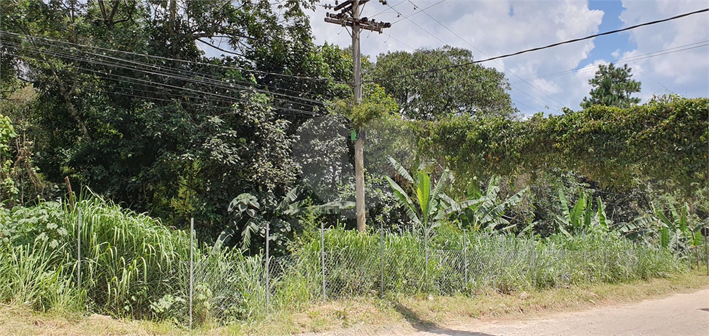 Chácara à venda com 2 quartos em Serra da Cantareira, Mairiporã, SP