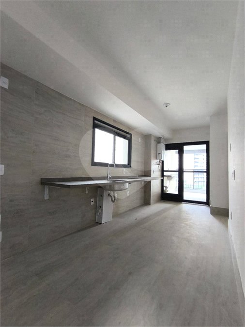 Apartamento à venda ou para alugar com 3 suítes em Água Branca, São Paulo, SP