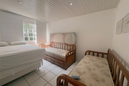 Casa em condomínio à venda com 4 quartos, sendo 3 suítes, em Manguinhos, Armação dos Búzios, RJ