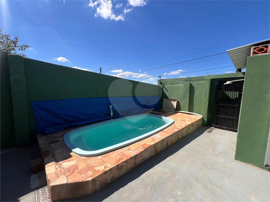Casa à venda com 2 quartos, sendo 1 suíte, em Vila Barth, Itapetininga, SP