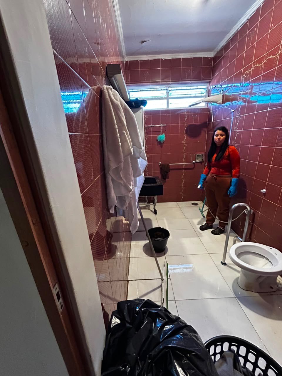 Casa à venda com 3 quartos, sendo 1 suíte,  em Vila Nova, Três Lagoas, MS