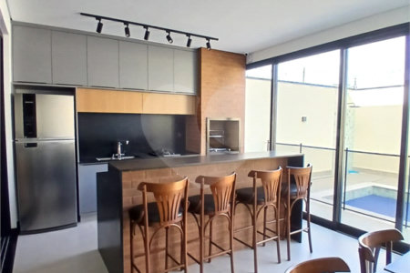 Casa à venda com 3 suítes em Pinheirinho, Vinhedo, SP