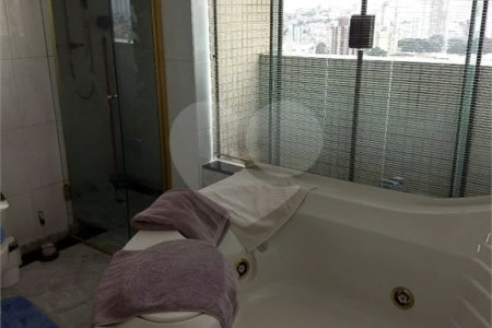 Triplex à venda com 4 suítes em Vila Paulicéia, São Paulo, SP