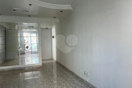 Apartamento à venda com 2 quartos, sendo 1 suíte, em Santa Teresinha, São Paulo, SP