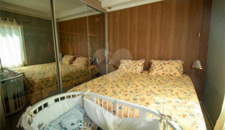 Casa à venda ou para alugar com 5 quartos, sendo 1 suíte, no condomínio Vila de Roma, São Roque - SP