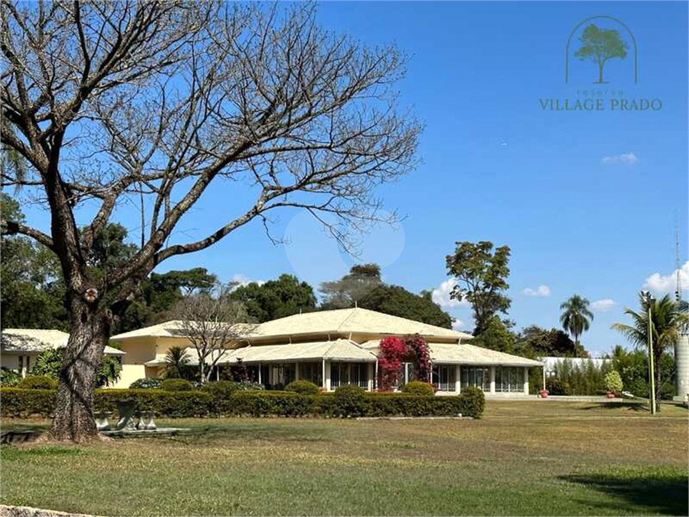 Casa à venda com 6 suítes no condomínio Reserva Village Prado, Indaiatuba - SP