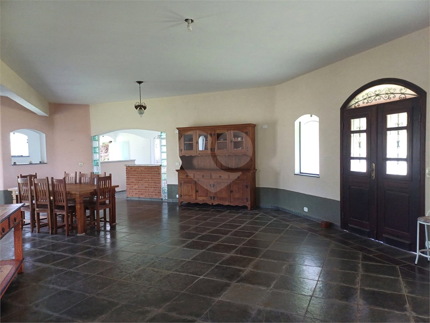 Casa à venda com 3 quartos, sendo 1 suíte, em Alpes D'ouro, Bom Jesus dos Perdões, SP