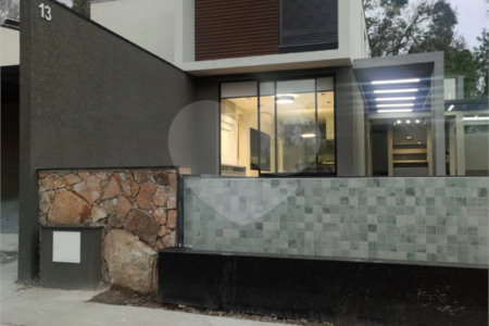 Casa à venda com 3 suítes no condomínio La Reserva Residencial, Atibaia - SP