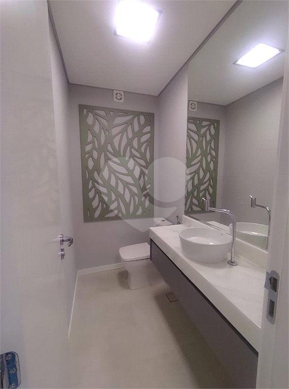 Casa à venda com 3 suítes no condomínio La Reserva Residencial, Atibaia - SP