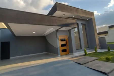 Casa à venda com 3 quartos, sendo 1 suíte,  no condomínio Terras do Vale, Caçapava - SP