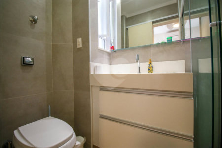 Apartamento à venda com 3 quartos, sendo 2 suítes,  em Tijuca, Rio de Janeiro, RJ