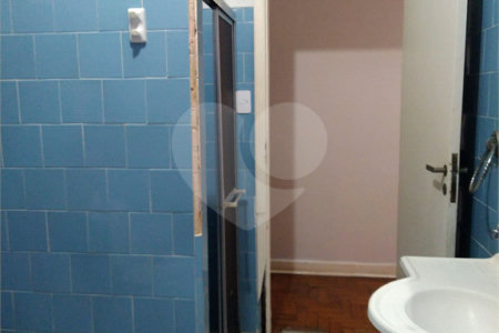 Sobrado à venda com 3 quartos em Vila Cordeiro, São Paulo, SP