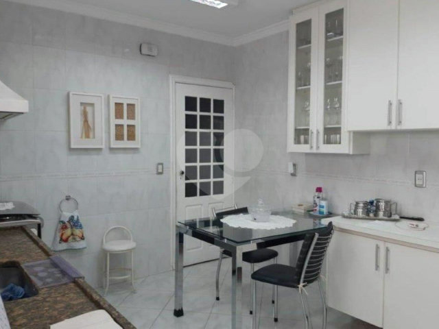 Casa à venda com 3 quartos, sendo 1 suíte,  em Parque Edu Chaves, São Paulo, SP