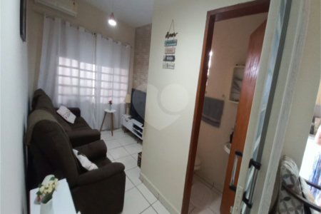 Casa Térrea à venda com 2 quartos em Vila Avaí, Indaiatuba, SP