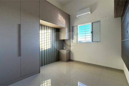 Casa à venda ou para alugar com 3 quartos, sendo 1 suíte, em Jardim Paulista, Atibaia, SP