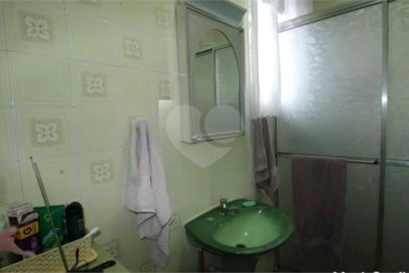 Sobrado à venda com 3 quartos, sendo 1 suíte, em Parque Vitória, São Paulo, SP