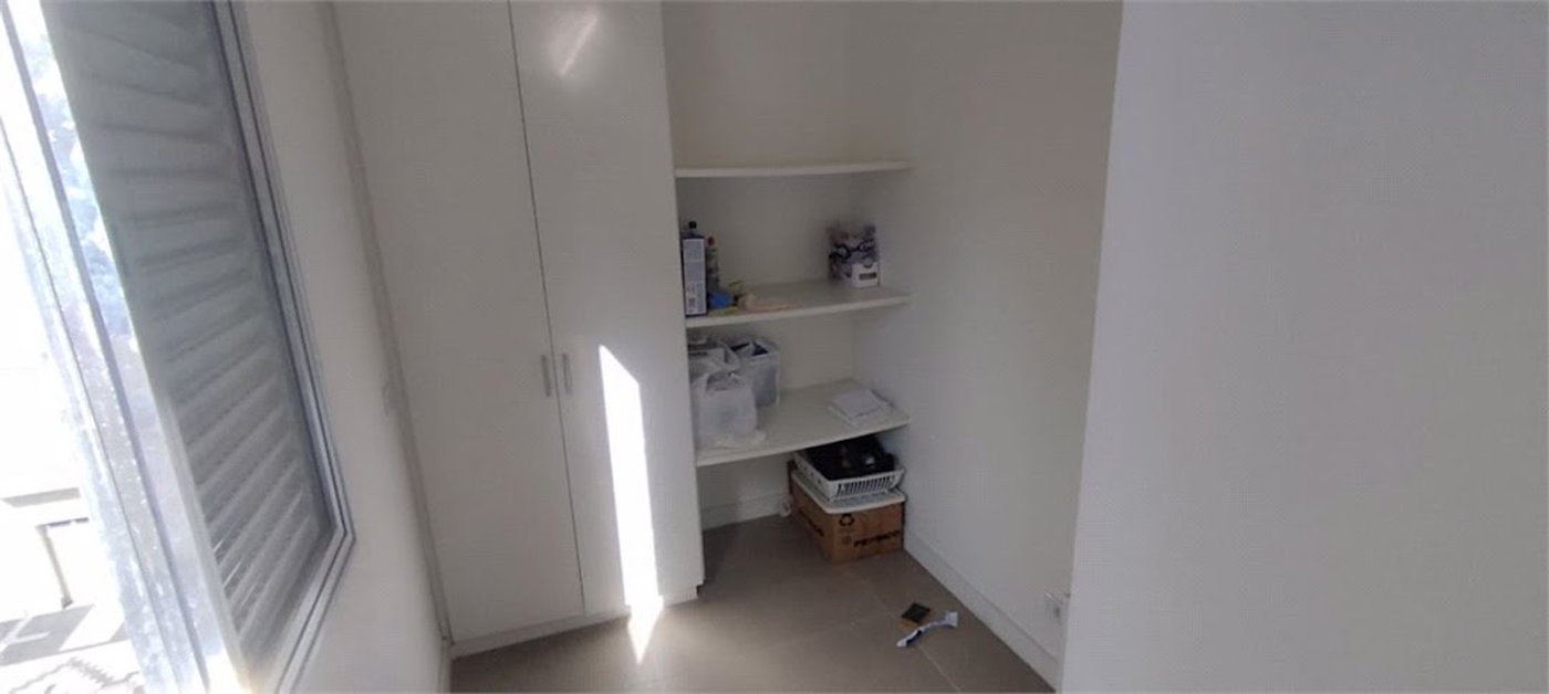 Apartamento Residencial à venda, Pitangueiras, Guarujá - AP0444.