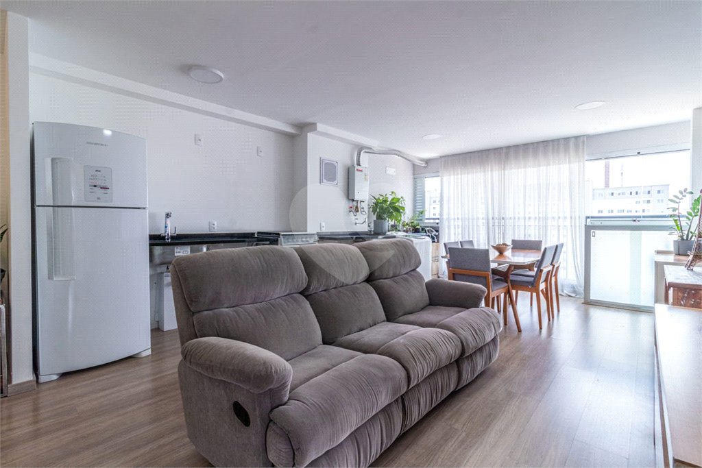 Apartamento à venda com 3 quartos, sendo 1 suíte, em Barra Funda, São Paulo, SP