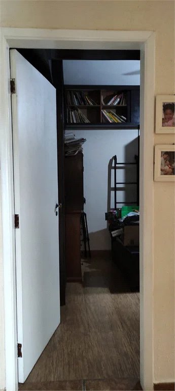 Sobrado à venda com 4 quartos, sendo 2 suítes, em Rio Pequeno, São Paulo, SP