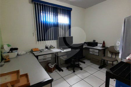 Prédio à venda em Baeta Neves, São Bernardo do Campo, SP