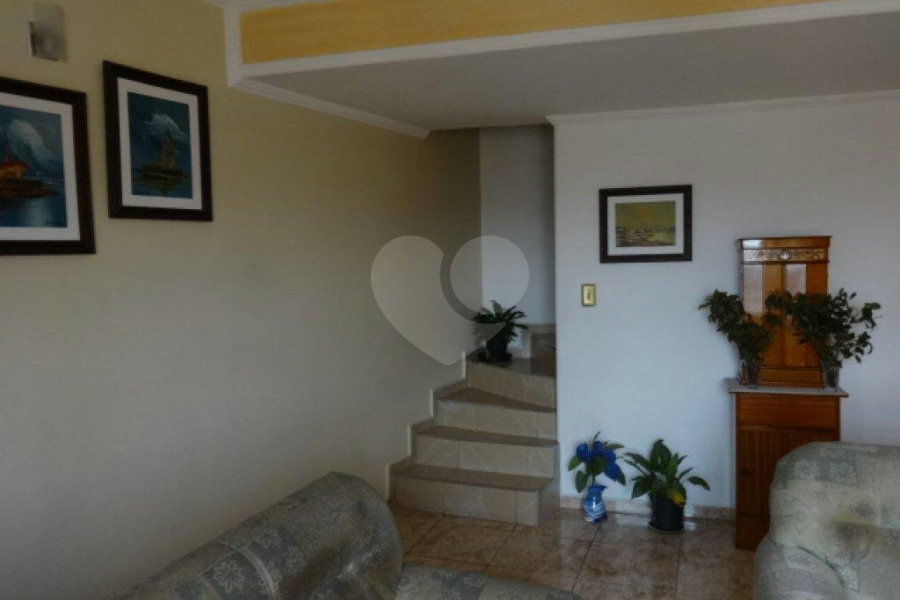 Sobrado à venda com 2 quartos em Jardim Peri, São Paulo, SP