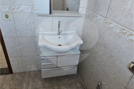 Sobrado para alugar com 3 quartos, sendo 1 suíte, em Jardim do Valle II, Indaiatuba, SP