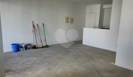 Apartamento à venda com 2 suítes em Vila Andrade, São Paulo, SP