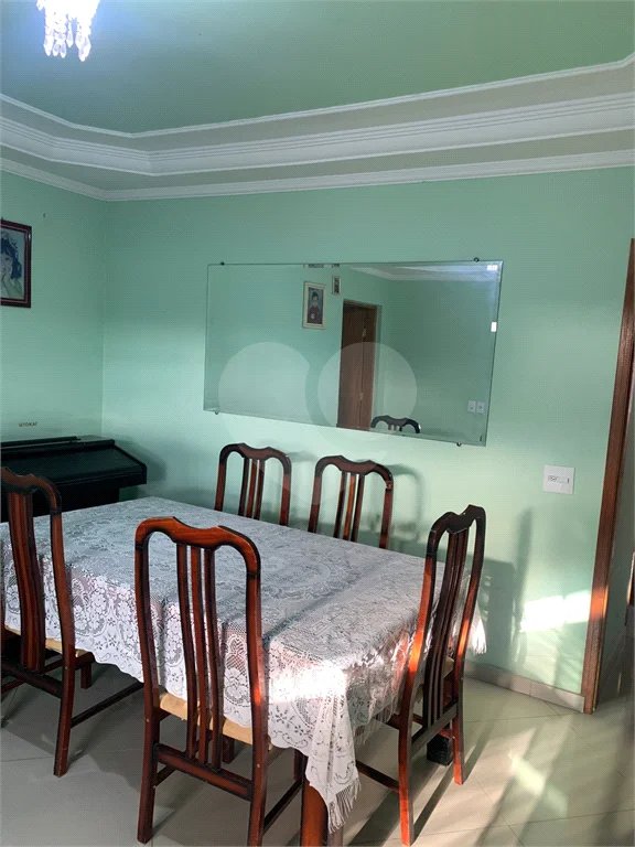 Casa à venda no bairro Santa Rosa (Ypês), Piracicaba-SP.