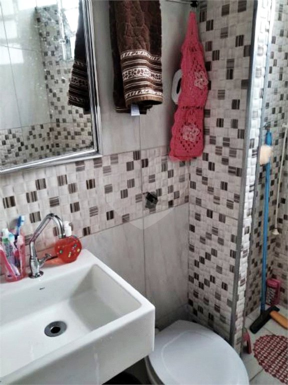 Sobrado à venda com 4 quartos em Parada Inglesa, São Paulo, SP