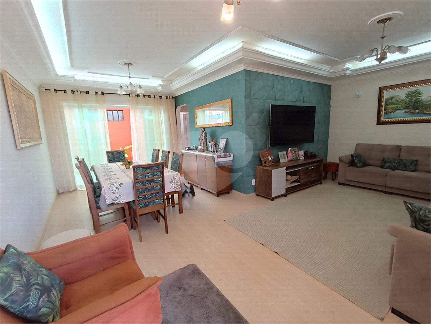 Casa à venda com 3 quartos, sendo 1 suíte, em Vila Rosa, Itapetininga, SP