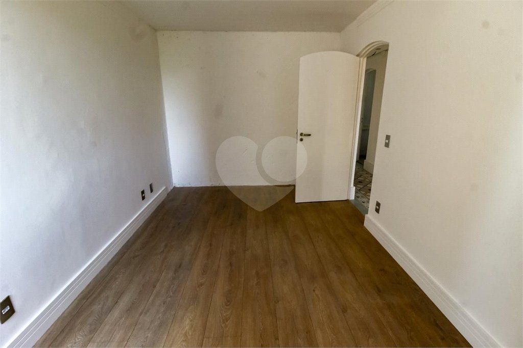 Apartamento à venda com 3 quartos, sendo 2 suítes, em Vila Andrade, São Paulo, SP