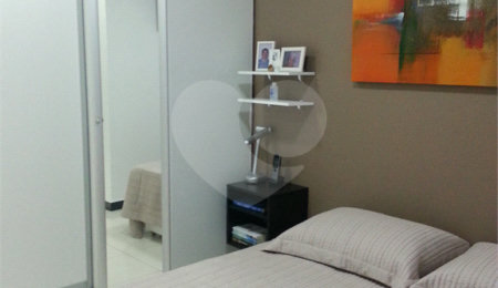 Cobertura à venda com 3 quartos, sendo 1 suíte,  em Vila Ipojuca, São Paulo, SP