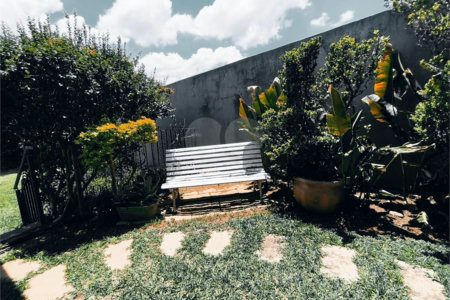 Casa à venda com 4 quartos, sendo 2 suítes, em Jardim Santa Bárbara, Atibaia, SP