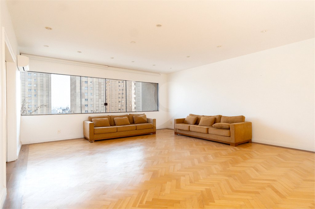 Duplex à venda com 6 quartos, sendo 4 suítes, em Alto de Pinheiros, São Paulo, SP